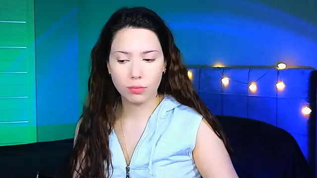 Stacy Gonzales  online show from 03/20/25, 05:35