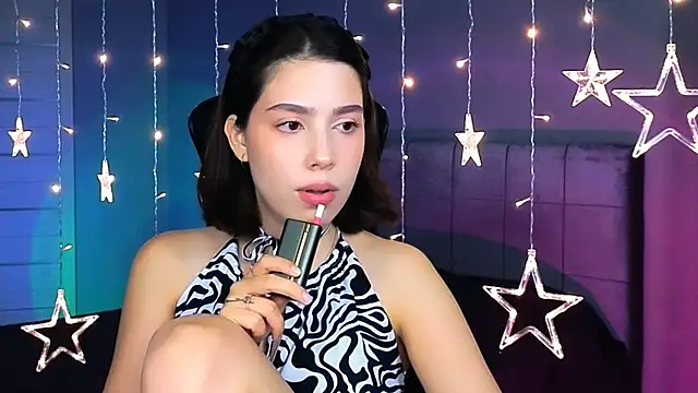 Stacy Gonzales  online show from 10/11/25, 09:43