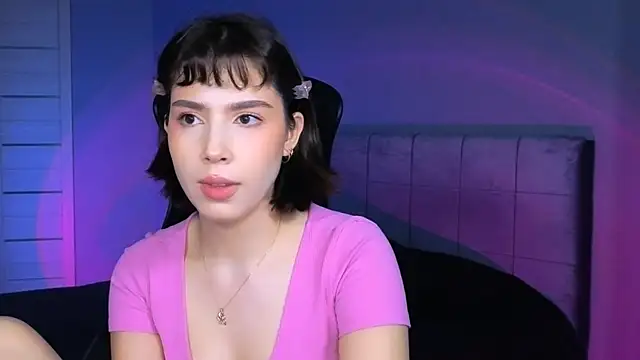 Stacy Gonzales  online show from 11/15/25, 10:52