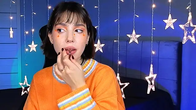 Stacy Gonzales  online show from 10/31/25, 10:34