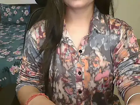 WildRuhi20 online show from 03/15/26, 07:04