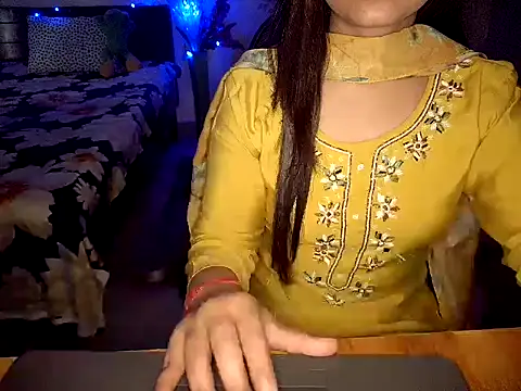 WildRuhi20 online show from 02/19/26, 05:26