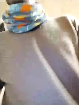 Snapshot of Nik888Nik888 chatting on 02/23/25, 05:34 Nik888Nik888 online show from 02/23/25, 05:34