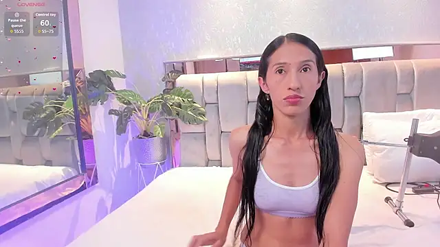 RoseTaylor   online show from 11/16/25, 05:01