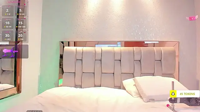 RoseTaylor   online show from 10/24/25, 04:55