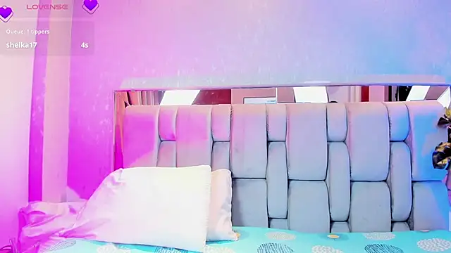 RoseTaylor   online show from 03/22/26, 05:32