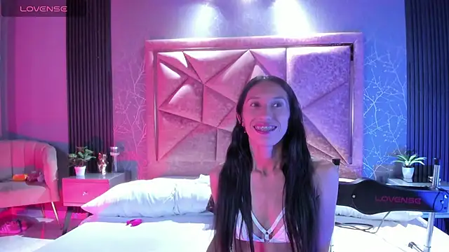 RoseTaylor   online show from 10/07/25, 06:03