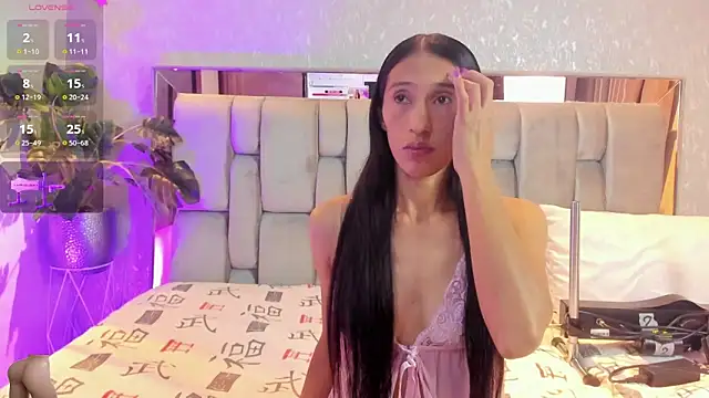 RoseTaylor   online show from 04/09/26, 01:06