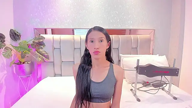 RoseTaylor   online show from 10/29/25, 05:06