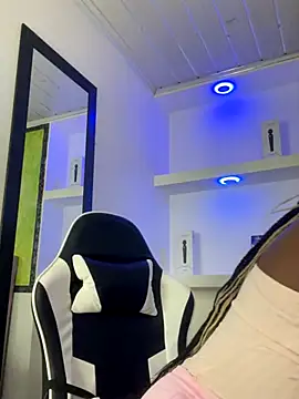 zendaya wilson online show from 12/03/25, 03:40