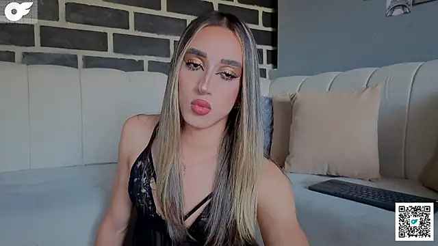 Goddivaa online show from 04/17/26, 10:23