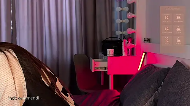 MENNDI online show from 02/12/25, 12:44