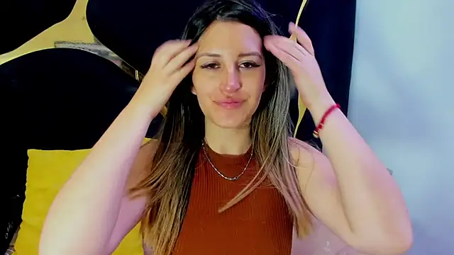 Snapshot of GiaRoussel chatting on 11/25/25, 05:02 GiaRoussel online show from 11/25/25, 05:02