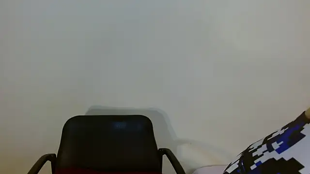 JessicaRabbit04 online show from 10/01/25, 02:06