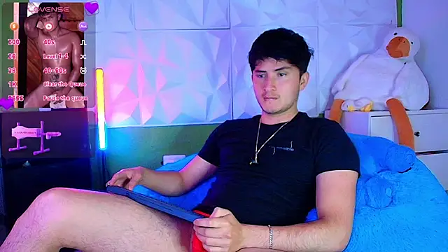 santyago taylor online show from 10/15/25, 07:00