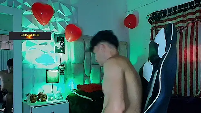 santyago taylor online show from 02/27/25, 07:26