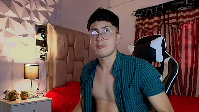 santyago taylor online show from 03/21/25, 09:01