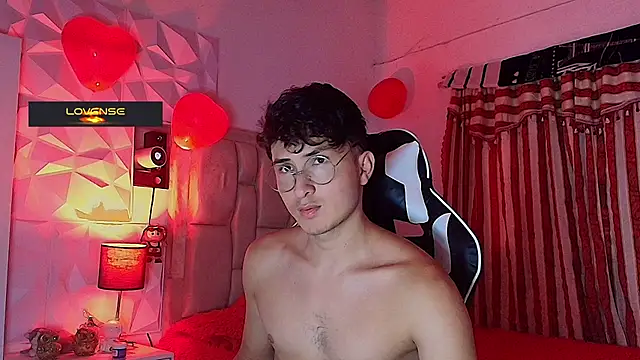 santyago taylor online show from 03/06/25, 07:10