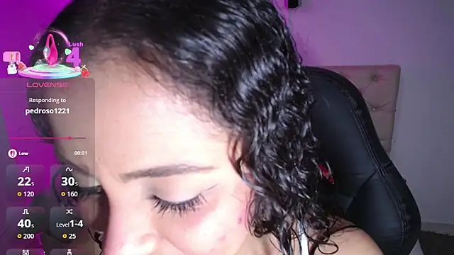 cristal horny19 online show from 11/07/25, 03:11