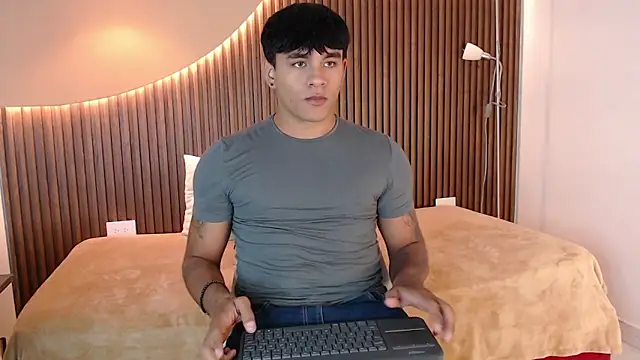 LuciferM Star online show from 02/05/26, 03:24