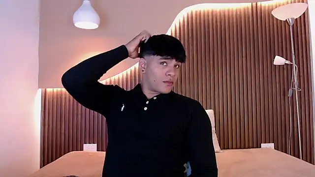 LuciferM Star online show from 02/10/26, 04:11