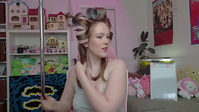 Daisy Dollxo online show from 04/28/26, 07:07