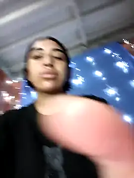 ifeelverywet andhot online show from 11/30/25, 01:01