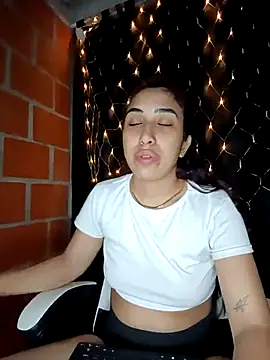 ifeelverywet andhot online show from 11/01/25, 04:19