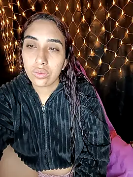 ifeelverywet andhot online show from 11/15/25, 06:06