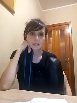 Francenia lolis online show from 10/27/25, 07:04