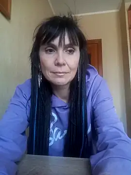 Francenia lolis online show from 03/07/26, 12:10