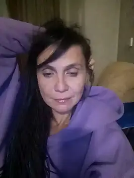 Francenia lolis online show from 01/14/26, 07:39