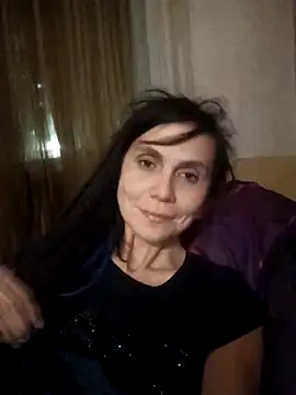 Francenia lolis online show from 02/15/26, 07:35