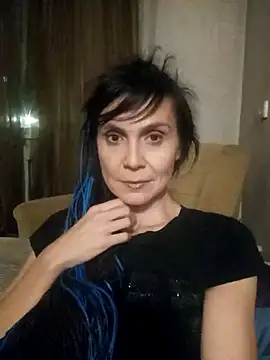 Francenia lolis online show from 10/25/25, 11:05