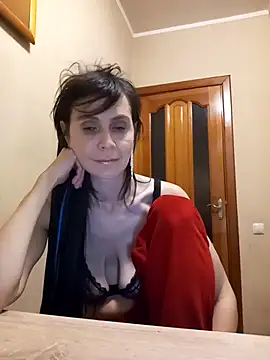 Francenia lolis online show from 02/06/26, 09:33