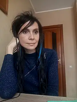 Francenia lolis online show from 02/12/26, 11:21