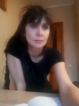 Francenia lolis online show from 03/12/26, 03:49