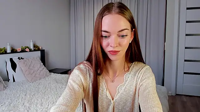 Undertheskin online show from 03/06/26, 02:56