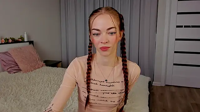 Undertheskin online show from 04/09/26, 09:48