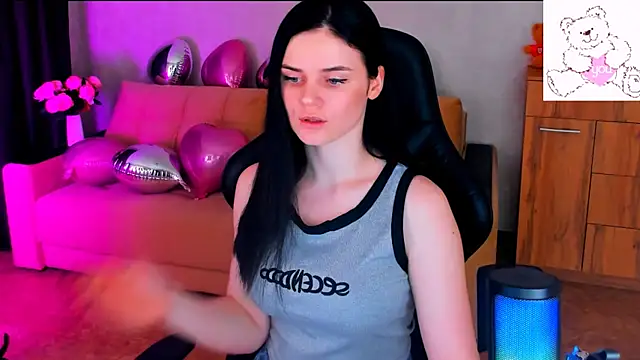 Lora Cain online show from 02/14/25, 07:02