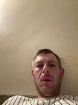 adrian90bi11 online show from 03/28/26, 06:14