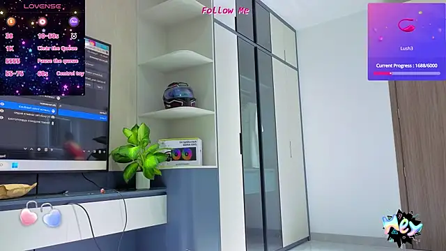 Snapshot of -Sexy_Barbie- chatting on 12/02/25, 10:17 -Sexy Barbie- online show from 12/02/25, 10:17