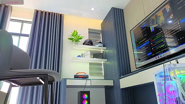 Snapshot of -Sexy_Barbie- chatting on 12/01/25, 05:41 -Sexy Barbie- online show from 12/01/25, 05:41