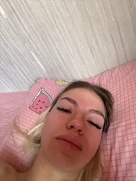 Snapshot of -Sexy_Barbie- chatting on 11/07/25, 03:11 -Sexy Barbie- online show from 11/07/25, 03:11