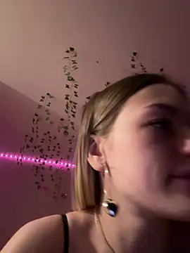 -Sexy Barbie- online show from 02/25/25, 01:10