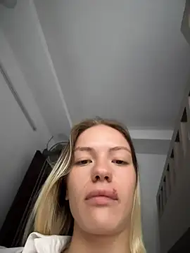 -Sexy Barbie- online show from 05/17/26, 08:03
