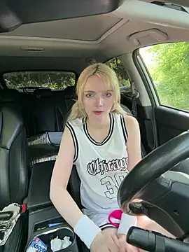 Amber Kawaii online show from 06/16/26, 01:55