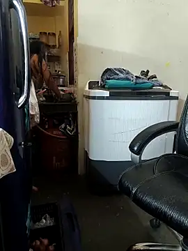 Snapshot of Madhavi_mishra chatting on 11/22/25, 06:34 Madhavi mishra online show from 11/22/25, 06:34