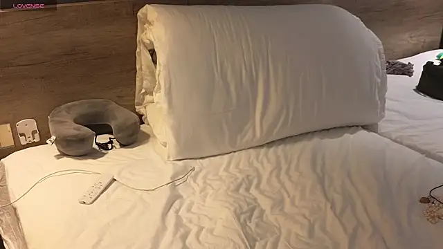 clementinena online show from 03/14/25, 08:10