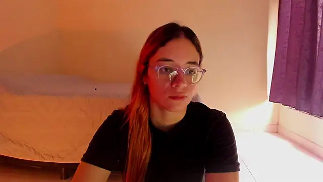 atenas 05  online show from 04/19/26, 04:52